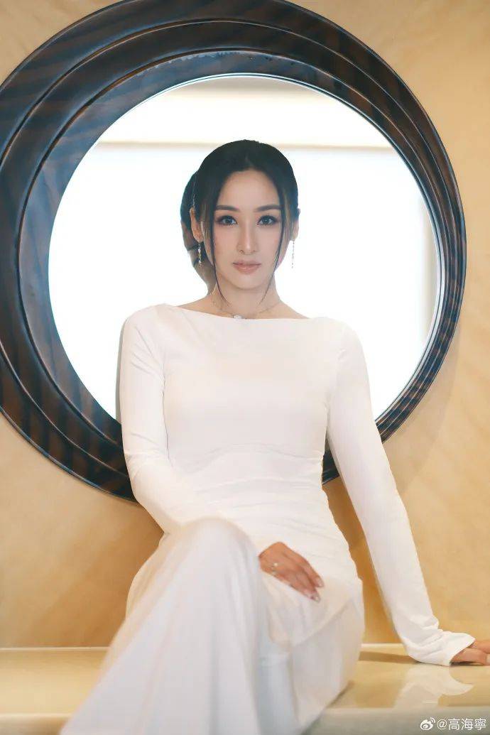 39岁知名女演员确诊！“很接近死亡”，热播剧拍摄期间曾发病