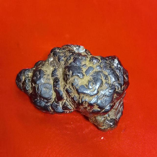 贵金属陨石(贵金属陨石值钱吗)