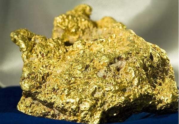 贵金属材质(贵金属材质的密度表)